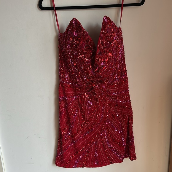 TODAY ONLY SALE Ashley Lauren Homecoming Dress Style 4500 10 / Medium - Picture 3 of 4